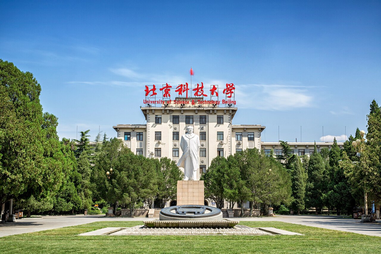 世...